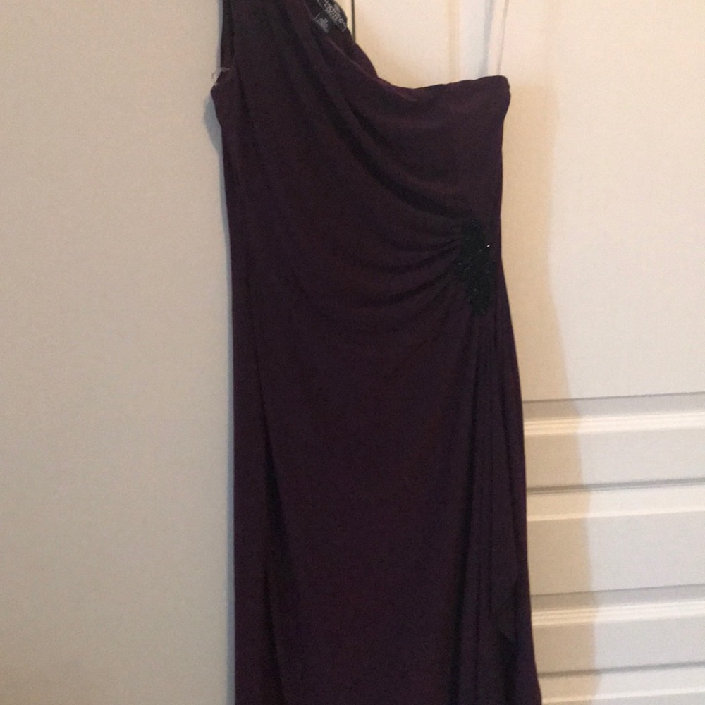 One-shoulder Dress
